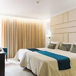 מלון Josefa D'obidos 4*