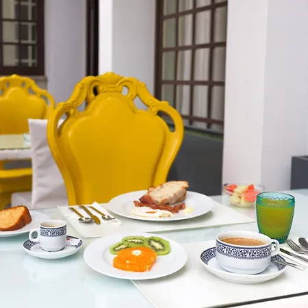 Отель Josefa D'obidos 4*